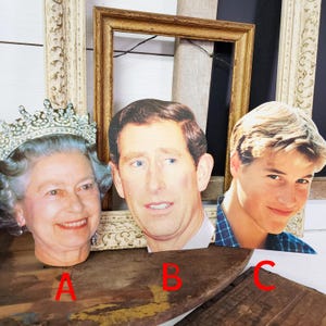 Carte postale géante vintage de la famille royale au choix, Sa Majesté la Reine, le prince Charles, le prince William, éphémères vintage, carte postale souvenir, #4422