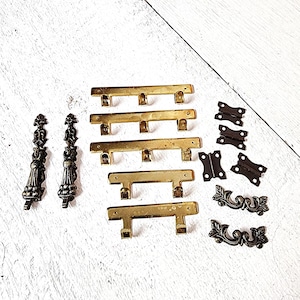 Salvaged Jewelry Box Hardware, Vintage, Pre-Owned, Altered Art Supplies, Assemblage, #5511