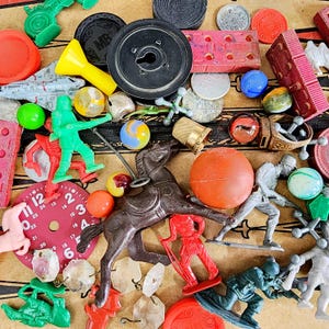 Vintage Odds and Ends, Vintage Toy Game and Misc Parts, Assemblage Supplies, Altered Art Supplies, Found Objects, #4594
