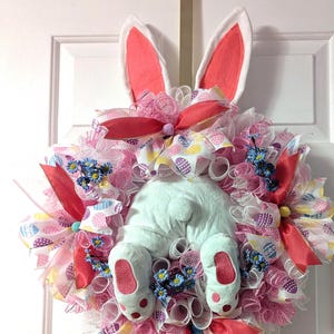 Różowo-biały pup króliczka