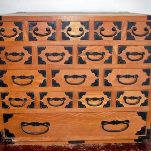 Antique Japanese Medicine Box Chest Tansu Kusuri-bako
