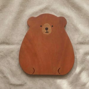 Björnformad trätallrik | Montessori småbarnsservis, livsmedelssäkert naturligt trä