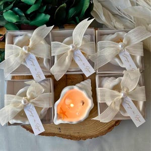Concrete Seashell Candle Favor – Scented Coastal Wedding Gift with Pearls & Starfish