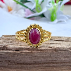 Natürlicher Rubin 18K Vergoldeter Ring, Oval Designer Sterling Silber Ring