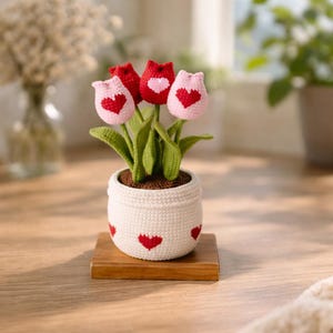 Wzór szydełkowy na doniczkę w kształcie serca i tulipana | Samouczek PDF na temat kwiatów amigurumi | Przyjazny dla początkujących, do natychmiastowego pobrania
