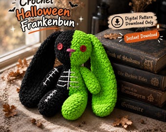 Puede incluir: Un conejo de peluche tejido a ganchillo en colores negro y verde neón, con ojos de botón rojos, nariz bordada en rosa y puntadas de hilo blanco en el cuerpo. La imagen incluye el texto Crochet Halloween Frankenbun y Digital Pattern Download Only.