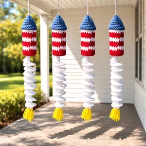 Crochet Rocket Firecracker Wind Spinner Pattern PDF, DIY Patriotic Amigurumi 4th of July Summer Porch Decor, Beginner Friendly Download