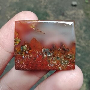 Cabujón de ágata musgosa con paisaje de atardecer, 32 x 22 x 4 mm