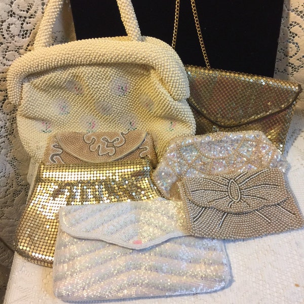 VINTAGE Clutch Purse Handbag Beaded, Gold Tone Metal Mesh, Sequin, Glass Beaded, Faux Pearl Off White Embroidery Floral Elegant BXAA