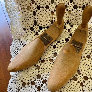 Stretchers slippers clearance