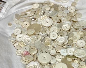 WHITE Vintage Buttons BAGS White Sewing Scrapbooking Art Craft Not New Misc Sizes
