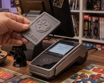Carta di credito imperiale stampata in 3D con la funzione Tap To Pay