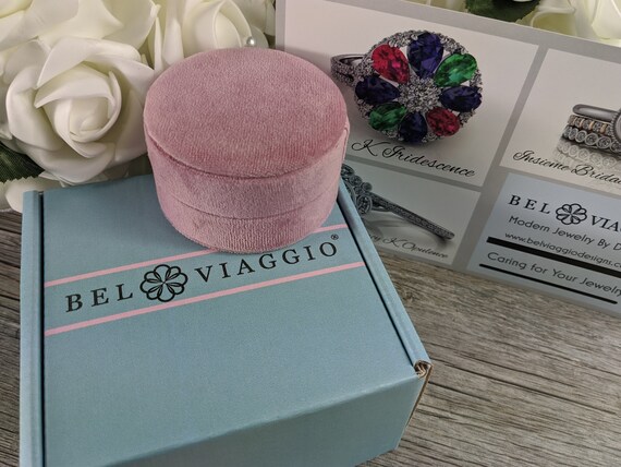 VELVET JEWELLERY BOX ROUND LIGHT ROSE VELVET JEWELLERY BOX ROUND LIGHT ROSE