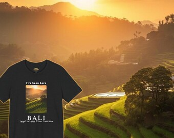 Camiseta de las terrazas de arroz de Tegallalang, Bali, camiseta de viaje con paisaje minimalista.