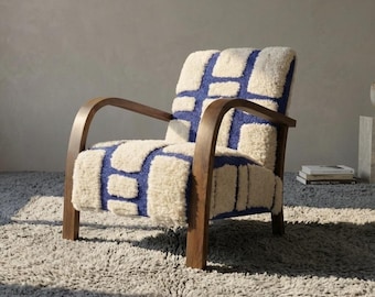 Boucle-fauteuil – Handgemaakte houten fauteuil – berberwollen accentstoel – Scandinavische moderne stoel – Boho luxe stoelen, statement stoel