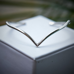 V Cuff/ Sterling Silver/ Chevron Cuff
