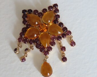 Brooch in the taste of Yves Saint Laurent - no signature