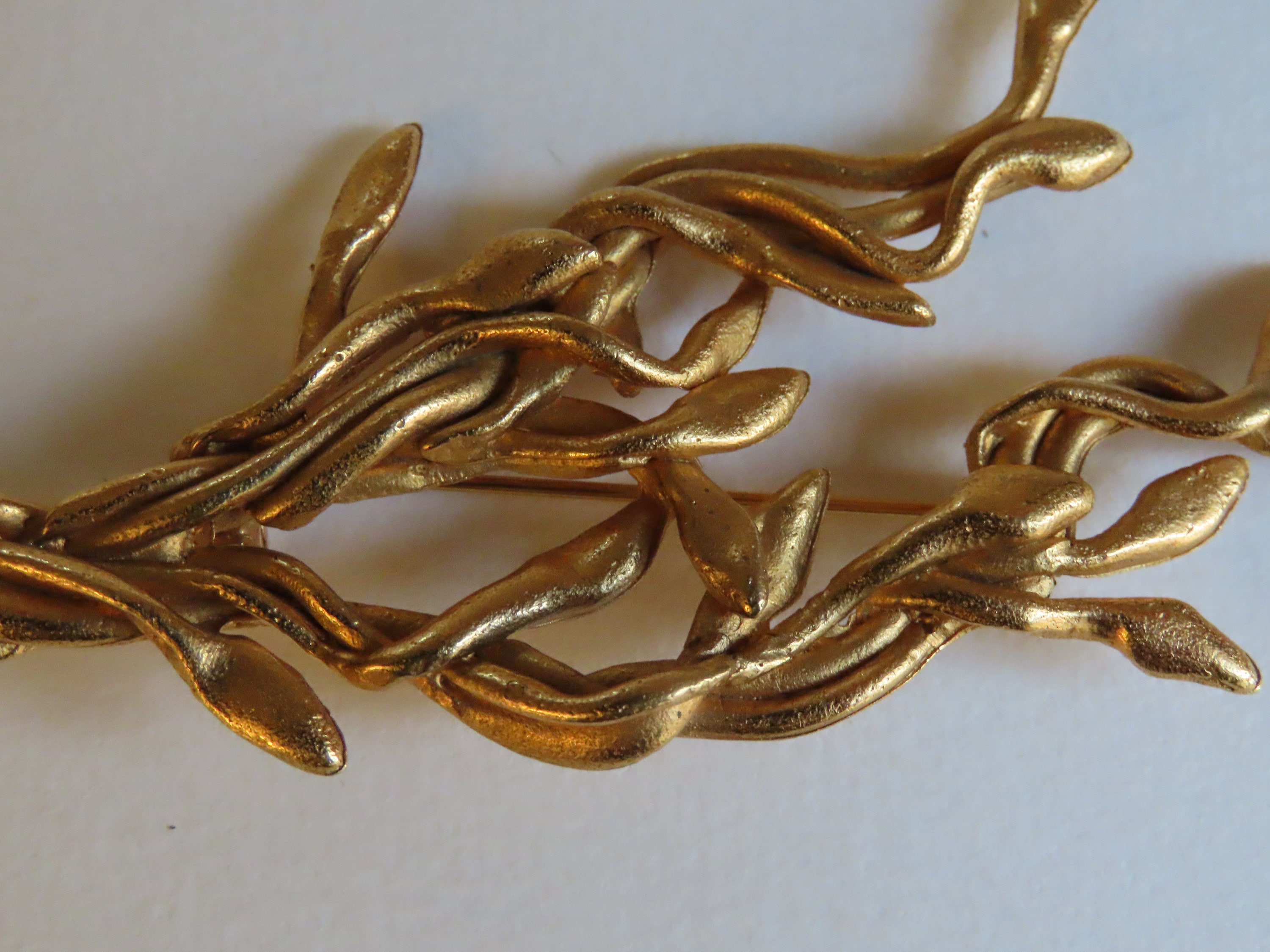 Broche Vintage 'Il était Une Fois' - Occasion, Bijou Ancien à Collectionner
