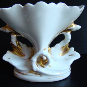 Bridal vase in white china old french tradition image 1