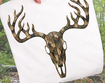Deer Skull PNG, Hunting Camo Shirt, Forest Animal Tshirt, Outdoors Sublimation, Reindeer Camouflage Print, Wildlife Graphic, Impasto Art Dtf