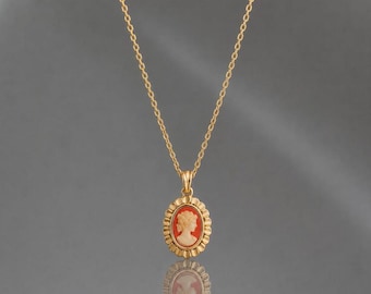 Collar con camafeo de coral naranja chapado en oro de 18 quilates - Colgante de estilo victoriano vintage - Joyería de herencia para mujer - Regalo elegante - Joyería antigua