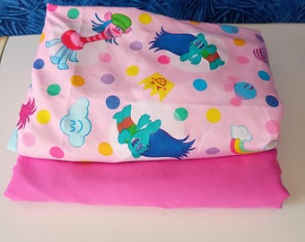 Trolls crib toddler bed sheet set . Excellent used condition.