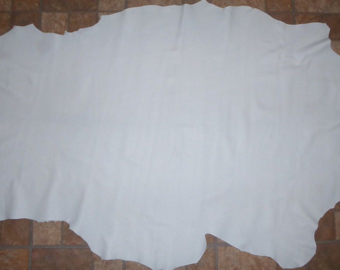 LAMBSKIN HIDES Silky Bright WHITE , Italian incredibly soft, fine grain, Smooth Leather 2.5 oz/1 mm PeggySueAlso E2805-04