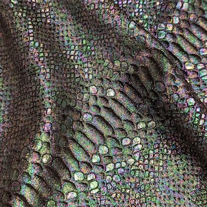 Python mystique 3-4-5 ou 6 pieds carrés CHAMELEON OIL SLICK métallisé sur daim noir 3,75 oz / 1,5 mm PeggySueAussi, cuirs E2868-83 disponibles