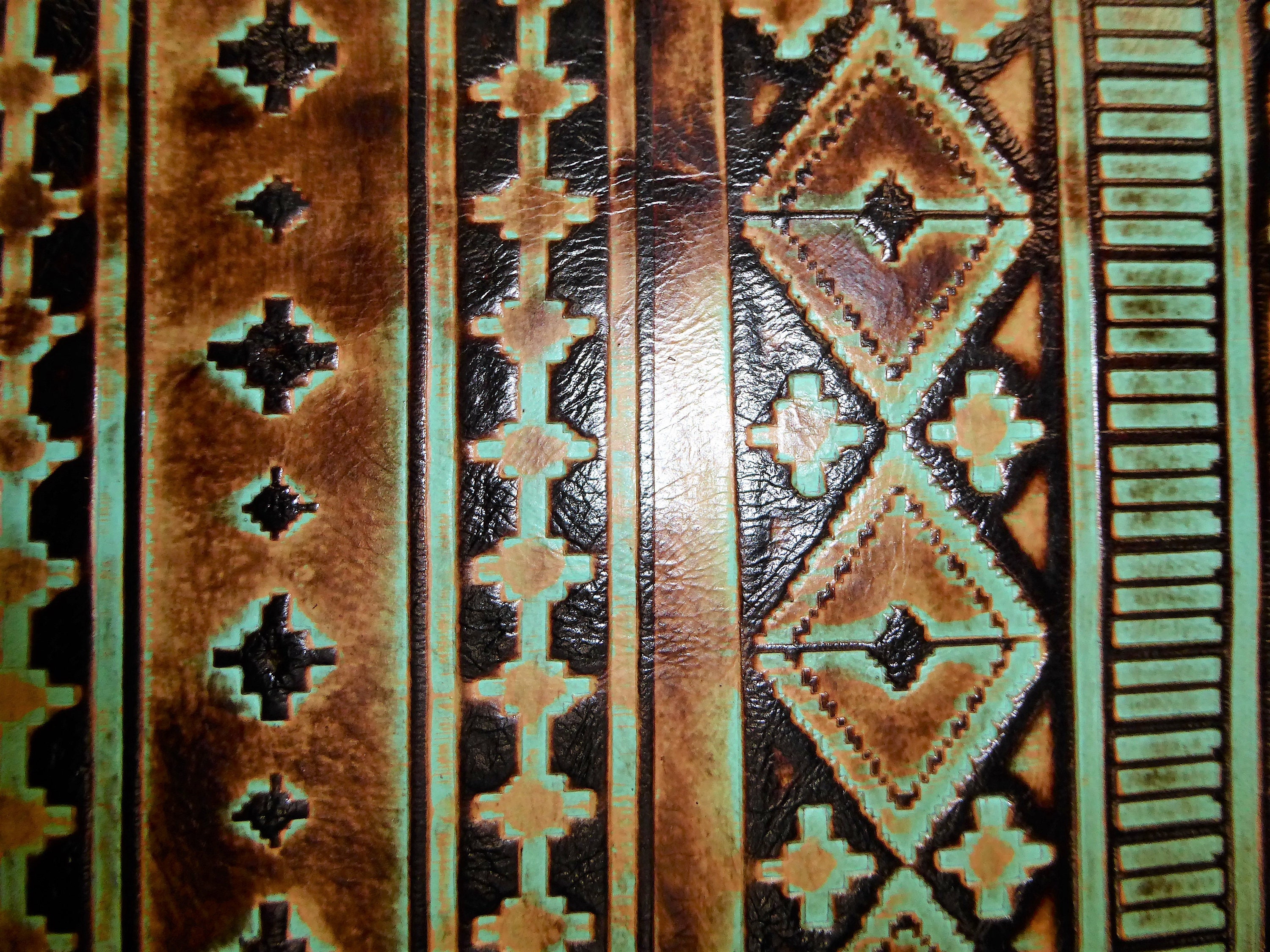 Leather 8"x10" Sea Foam and Mocha NAVAJO Tribal Southwester…