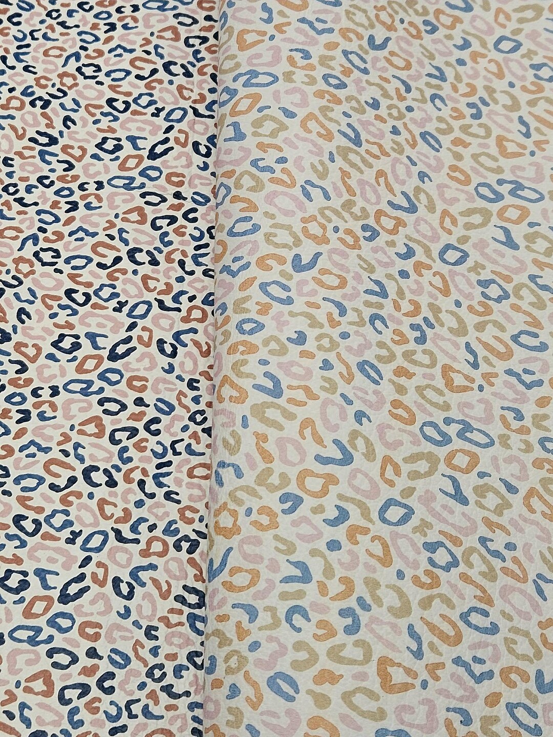 ヒョウ柄 5インチ×11インチ 抽象画 カラフル レインボーブルー ピンク