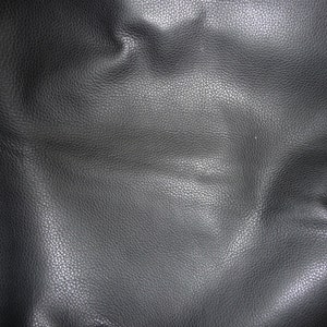 Cuero de 12" x 12" negro suave hecho para parecerse a la piel de ciervo de grano completo anilina CUERO DE VACA 3 oz / 1,2 mm PeggySueAlso® E2881-07 pieles disponibles