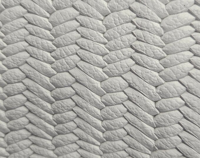 Braided Fishtail 3-4-5 or 6 sq ft WHITE Grain USA Cowhide Leather 3-3.5 oz / 1.2-1.4 mm PeggySueAlso E3160-15 Hides available