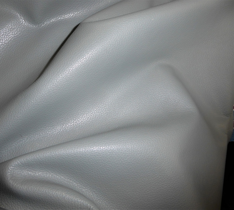 Divine 12x12 LIGHT GRAY Top Grain Cowhide Leather 2.5 oz /1 mm PeggySueAlso E2885-08 hides available image 1