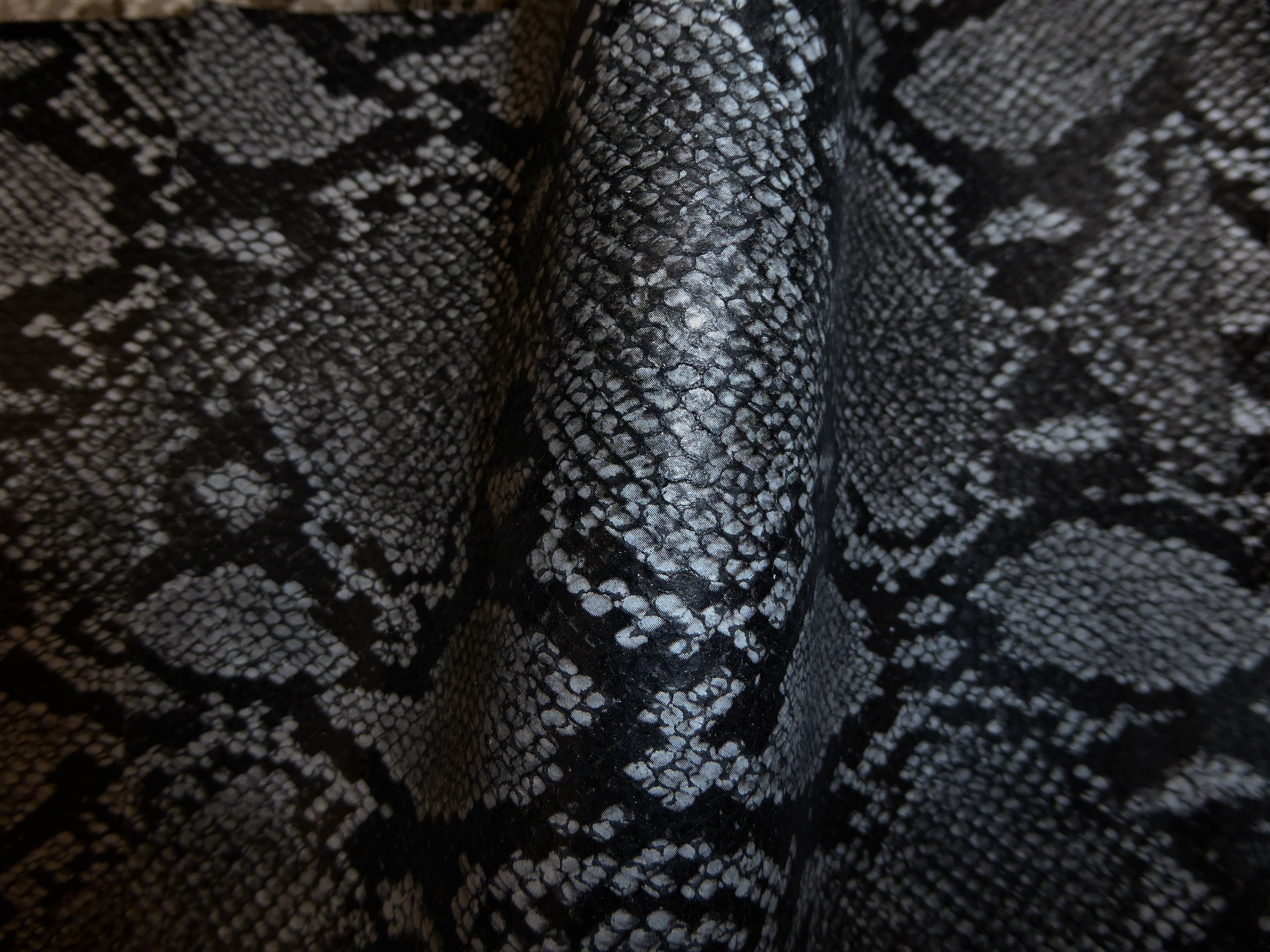 Leather CLOSE0UT 8x10 Python Snake BLACK, CHARC0AL and GRAY Textured ...