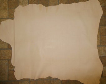 Nearly Flawless Tooling GOATSKIN Hide VEG TAN Dyeable Natural (not this one, similar) 2.5-3oz/1-1.2mm PeggySueAlso E2781