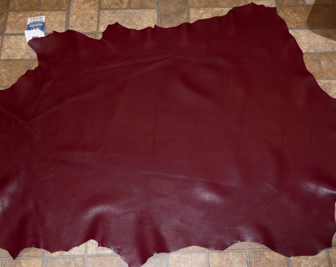 LAMBSKIN hide 8-9 sq ft BURGUNDY, Italian incredibly soft, fine grain, Smooth Leather  2.25 oz/0.9 mm PeggySueAlso E2805-18