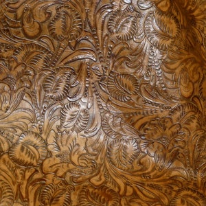 Cuero de 12" x 12" con relieve Western Tool, piel de vaca CARAMELO (LEER descripción respecto a la parte trasera) 3-3,25 oz/1,2-1,3 mm PeggySueAlso E3838-07 también se esconde