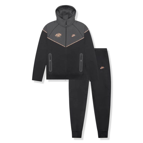 Syna World Blackout Tracksuit ] Syna World X Nike Central Cee Tech