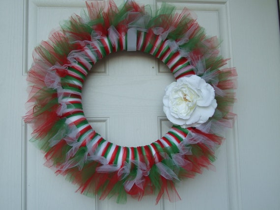 Items similar to Red and Green Tulle Wreath - Christmas decoration home ...