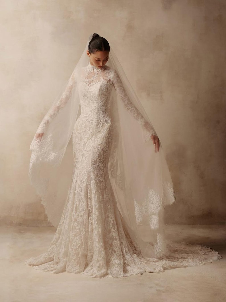 Robe de mariée sirène en dentelle à col haut, robe de mariée à manches longues, robe de mariée éthérée pour palais de justice, vintage image 7