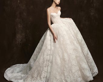 Luxury Lace Ball Gown Fairy Fantasy Wedding Dress Corset Princess Bridal Gown Romantic Embroidered Lace Wedding Dress Custom Made