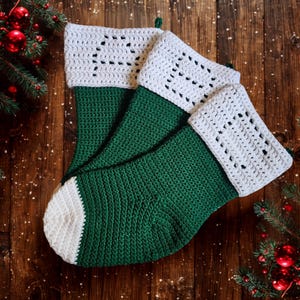 Personalised Christmas stocking filet crochet pattern- PDF digital download
