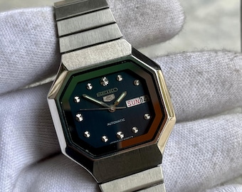 Seiko 5 Automatic Day-Date Blue Dial Stainless Steel Watch