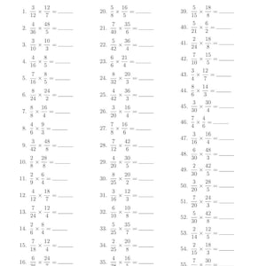 Puede incluir: Una hoja de trabajo en blanco y negro titulada "Fractions Multiplication Worksheet" con problemas de práctica. La hoja de trabajo incluye espacio para el nombre, la fecha y la puntuación del estudiante, con 58 problemas de multiplicación de fracciones.
