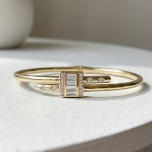 Bracciale rigido in oro massiccio 14 carati da donna, bracciale rigido con diamanti taglio rotondo, bracciale con chiusura a scatto in oro, bracciale rigido con diamanti, regalo per lei