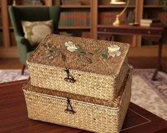 Handwoven Seagrass Storage Basket with Lid – Decorative Wicker Organizer, Eco-Friendly Tabletop Storage, Handmade