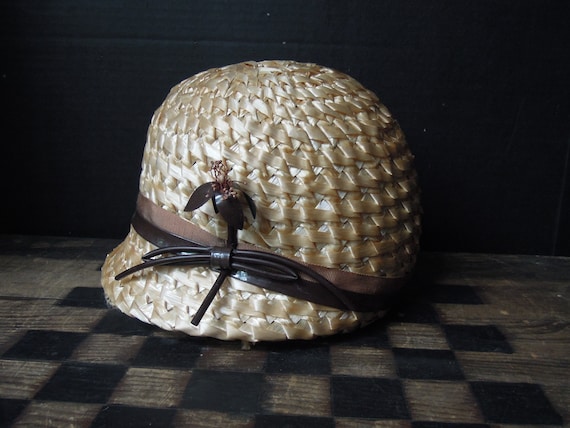 Vintage Beige Straw Hat With Ribbon And Bow Amazon.com: Women main image 2