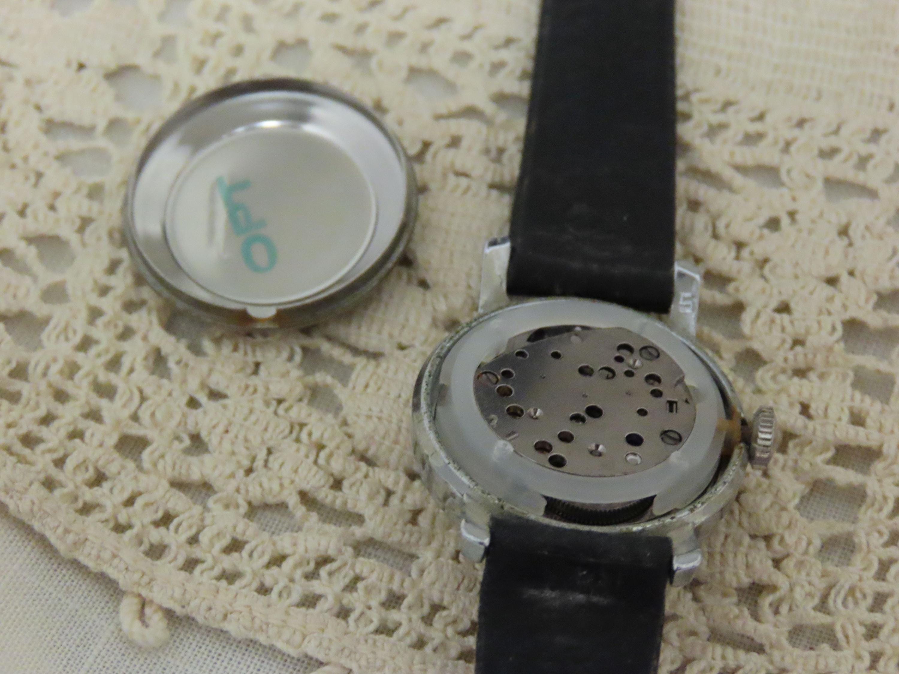 SALE Vintage Lucy Mechanical Wrist Watch With Leather Band  display picture 1