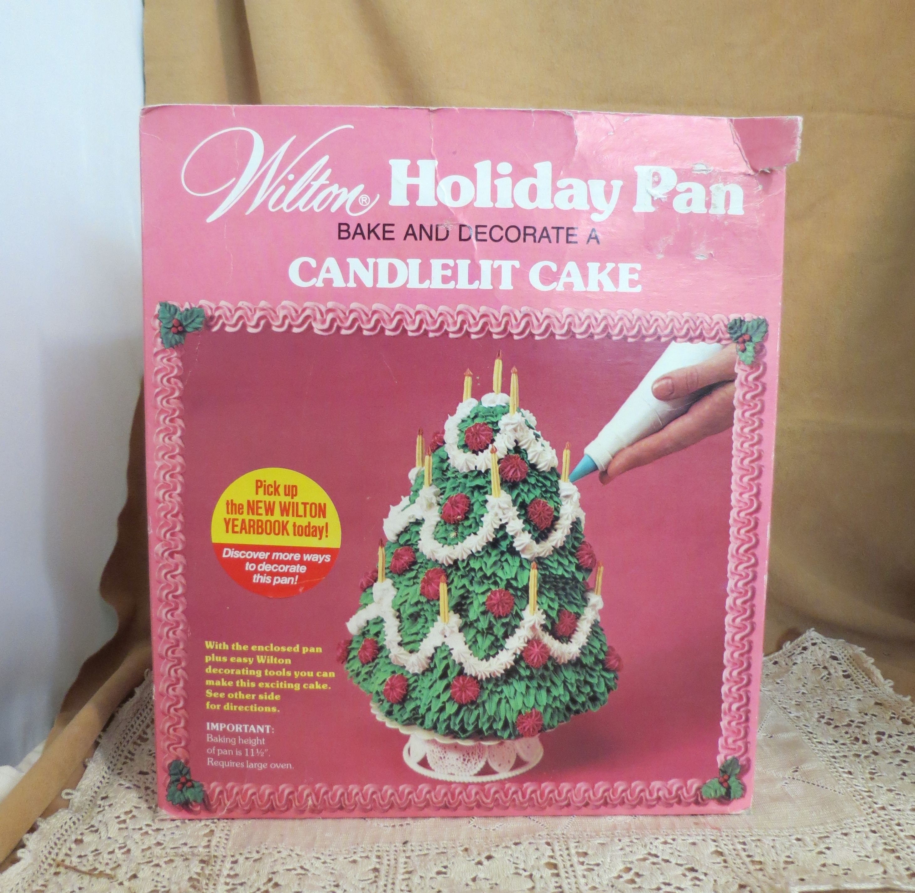 Vintage Wilton Christmas Tree Cake Pans With Stand 1979 3 Dimensional Christmas  Tree Pans 