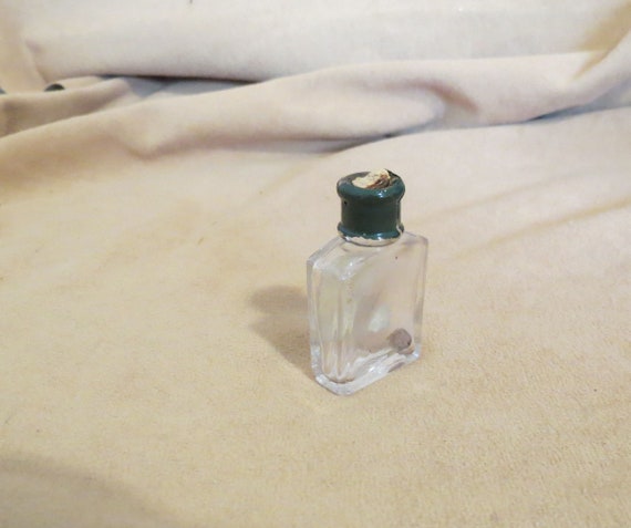 Antique Pussywillow Miniature Perfume Bottle Tetl… - image 3